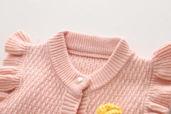 AO0508-34 طقم 3 قطع ( قميص + فست صوف+ بنطلون جينز ناعم)