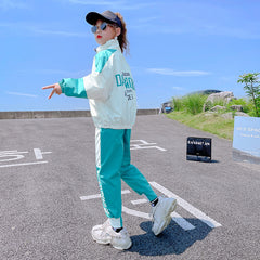 AO0508-316 تريننج ستان قطعتين ( جكيت + بنطلون )