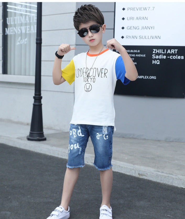 SS-2353B  طقم ولادي جينز بجي قطعتين ( بلوزة قطنية + شورت جينز طويل)