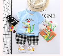 AO0111-11 طقم قطعتين ( بلوزة + شورت)