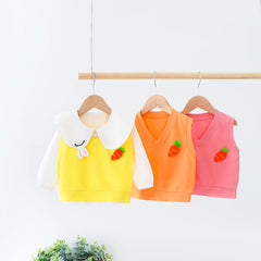 AO0111-22 طقم 3 قطع ( بلوزة مع قبة + فست + بنطلون جينز ناعم )