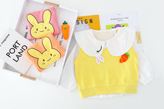 AO0111-22 طقم 3 قطع ( بلوزة مع قبة + فست + بنطلون جينز ناعم )