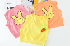 AO0111-22 طقم 3 قطع ( بلوزة مع قبة + فست + بنطلون جينز ناعم )