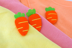 AO0111-22 طقم 3 قطع ( بلوزة مع قبة + فست + بنطلون جينز ناعم )