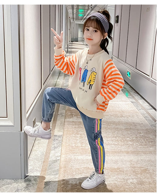 AO0505-58 طقم جيز مميز خريفي دافي ( بلوزة قطنية ثقيلة + بنطلون جينز ناعم )