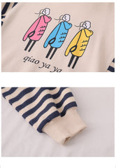 AO0505-58 طقم جيز مميز خريفي دافي ( بلوزة قطنية ثقيلة + بنطلون جينز ناعم )