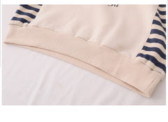 AO0505-58 طقم جيز مميز خريفي دافي ( بلوزة قطنية ثقيلة + بنطلون جينز ناعم )