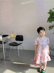 AO0507-34 فستان صيفي بارد ومورد بتصميم عصري جذاب