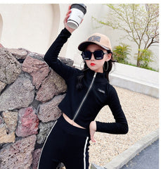 AO0507-53 طقم سبورت قطعتين ( جكيت + بنطلون)