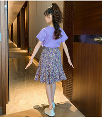 AO0507-78 طقم تنورة قطعتين ( بلوزة قطنية + تنورة موردة ناعمة )