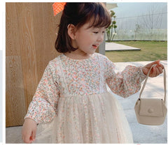 AO0507-110 فستان مورد ناعم مزين بالدانتيل