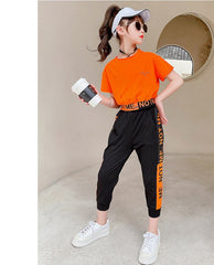 AO0507-111 طقم سبورت بناتي صيفي قطعتني ( بلوزة + بنطلون )