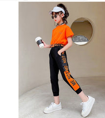 AO0507-111 طقم سبورت بناتي صيفي قطعتني ( بلوزة + بنطلون )