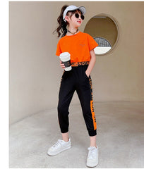 AO0507-111 طقم سبورت بناتي صيفي قطعتني ( بلوزة + بنطلون )