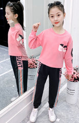 AO1023-59 طقم سبورت( بلوزة + بنطلون)