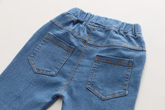 AO0508-34 طقم 3 قطع ( قميص + فست صوف+ بنطلون جينز ناعم)