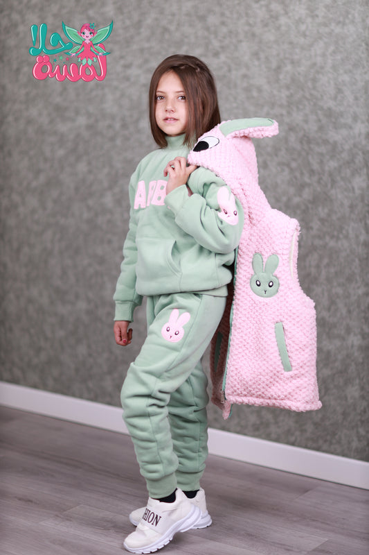 HBC040924-9 طقم بناتي شتوي تقيل مبطن فرو بالكامل 3 قطع ( بلوزة + فست + بنطلون)