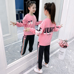 AO1023-59 طقم سبورت( بلوزة + بنطلون)