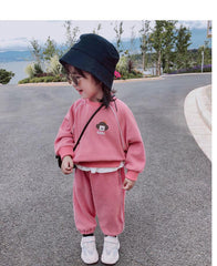 AO0505-02 طقم بناتي سبورت قطني ( بلوزة + بنطلون)