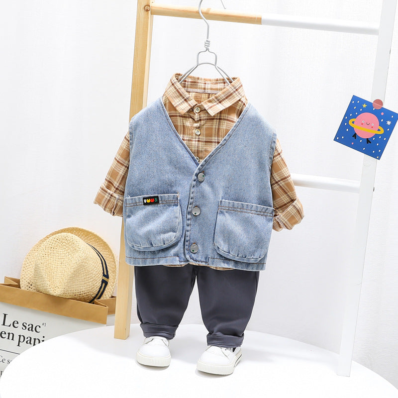 AS-1566B طقم ولادي 3 قطع ( قميص+ فست جينز+ بنطلون كتان)