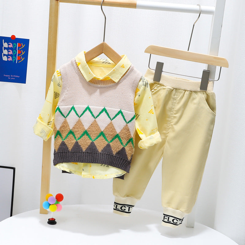 AS-1568B طقم ولادي 3 قطع ( قميص + فست + بنطلون )