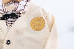 AS-1578B طقم 4 قطع ( قميص + جكيت + بنطلون جينز + ببيونة)