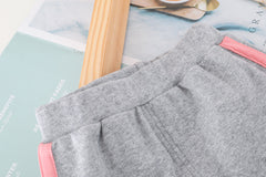 AS-1704G طقم ارنوب قطني قطعتين ( بلوزة مزينة بالشيفون + بنطلون)