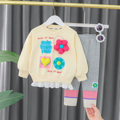 AS-2662G طقم بناتي قطني مزين برسومات مميزة ( بلوزة قطنية + بنطلون فيزون)