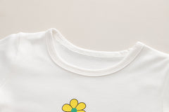 AS-3075G طقم بناتي خريفي / شتوي 3 قطع ( بلوزة + جكيت صوف مع دبوس + بنطلون جينز مطرز ورد )