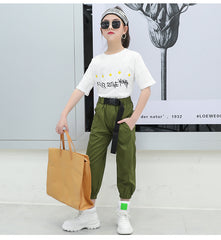 FU14042024-28 طقم بناتي صيفي ( بلوزة قطنية + بنطلون + حزام خصر)