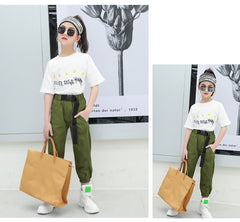 FU14042024-28 طقم بناتي صيفي ( بلوزة قطنية + بنطلون + حزام خصر)