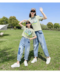 FU14042024-30 طقم بناتي قطعتين ( بلوزة قطنية + بنطلون جينز ناعم )