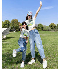 FU14042024-30 طقم بناتي قطعتين ( بلوزة قطنية + بنطلون جينز ناعم )