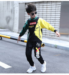 FU14042024-5 طقم ولادي قطن خريفي ربيعي قطعتين ( بلوزة + بنطلون )