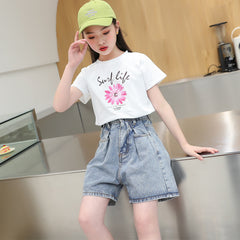 FU14042024-6 طقم بناتي صيفي قطعتين ( بلوز قطنية + شورت جينز )