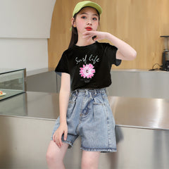 FU14042024-6 طقم بناتي صيفي قطعتين ( بلوز قطنية + شورت جينز )