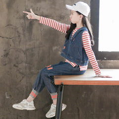 FU14042024-7 طقم بناتي 3 قطع ( فست جينز + بلوزة قطنية+ بنطلون جينز )