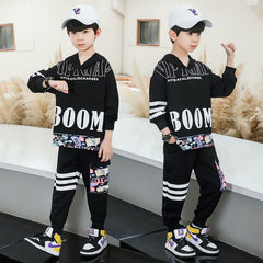 FU14042024-8 طقم سبورت ولادي قطن خريفي ربيعي ( بلوزة + بنطلون)