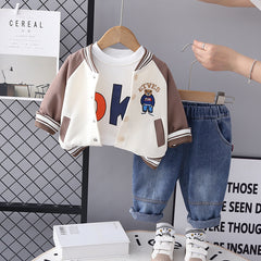 RM0608-15 طقم ولادي 3 قطع ( بلوزة + جكيت + بنطلون جينز )