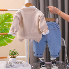 SSX220824-179 طقم ولادي 3 قطع ( قميص + جكيت صوف + بنطلون جينز )