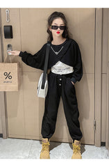 AO0508-137 طقم سبورت بناتي قطني 3 قطع بتصميم عصري مميز وخامة ممتازة