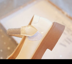 WDY260924-2 حذاء بناتي للأعياد والمناسبات مزين بالستراس