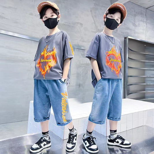 FU14042024-73 طقم ولادي صيفي قطعتين ( بلوزة + بنطلون جينز)