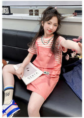 RM150424-15 طقم بناتي صيفي قطعتين ( بلوزة + افرهول)