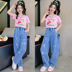 FU14042024-22 طقم بناتي صيفي قطعتين ( بلوزة قطنية + بنطلون جينز)