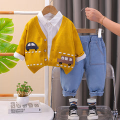 SSX220824-179 طقم ولادي 3 قطع ( قميص + جكيت صوف + بنطلون جينز )