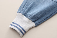 SSX220824-145 طقم ولادي 3 قطع ( جكيت جينز + بنطلون جينز + بلوزة )