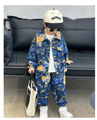 RM1227-17 طقم جينز برسومات مميزة بجي قطعتين ( جكيت + بنطلون)