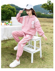 RM090424-6 بدلة رياضية تريننج قطن بناتي قطعتين ( بلوزة + بنطلون) رسومات بارزة خامة ممتازة