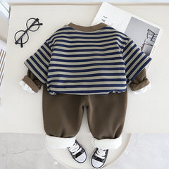 SSX220824-26 طقم ولادي شتوي تقيل مبطن فرو بالكامل قطعتين ( بلوزة + بنطلون)